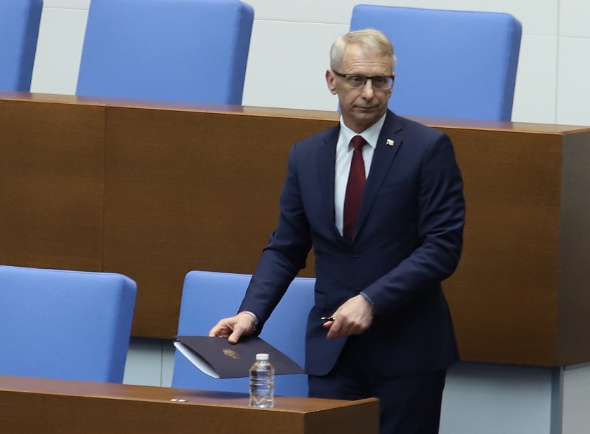 Премиерът в оставка Николай Денков заяви, че трябва да бъде