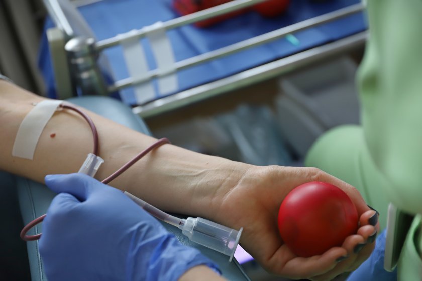 Продължава кампанията на БНТ съвместно Даряваш кръв, даряваш живот. Целта