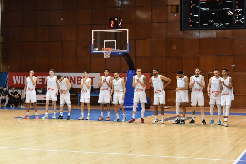 Лидерът във временното класиране в Националната баскетболна лига (НБЛ) Черноморец