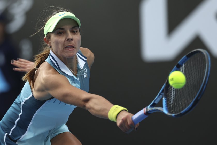 Най-добрата българска тенисистка Виктория Томова отпадна във втория кръг на