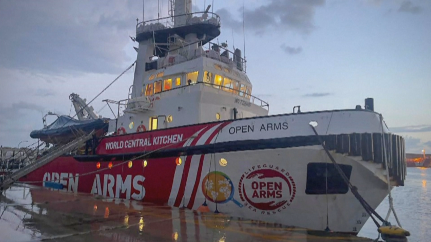 корабът хуманитарна помощ газа отплава