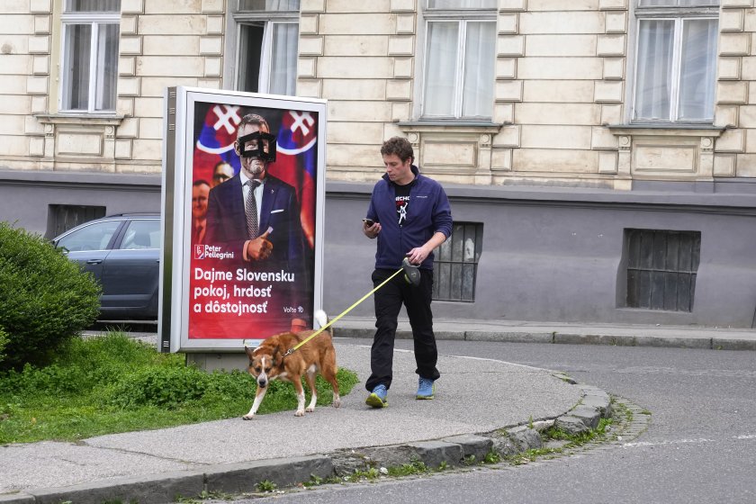 словакия гласуват избори нов президент страната