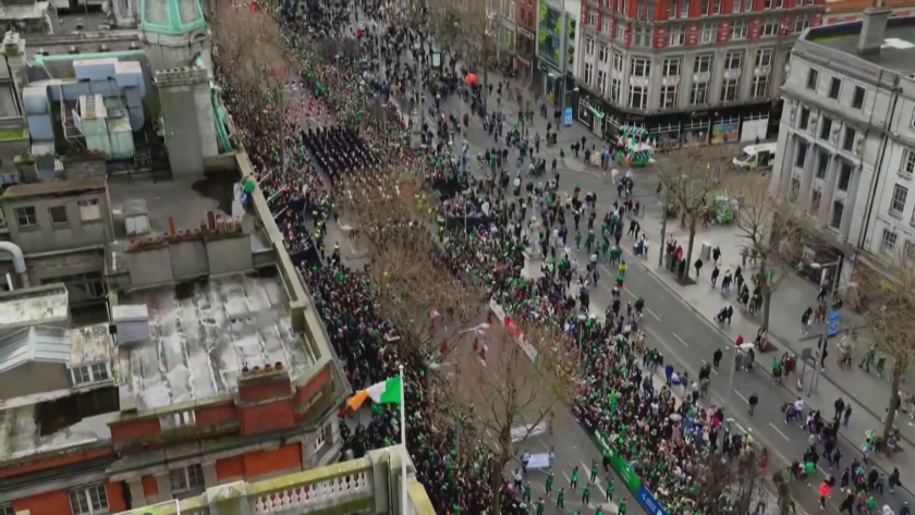 масовия парад историята дъблин ирландия отбеляза националния празник
