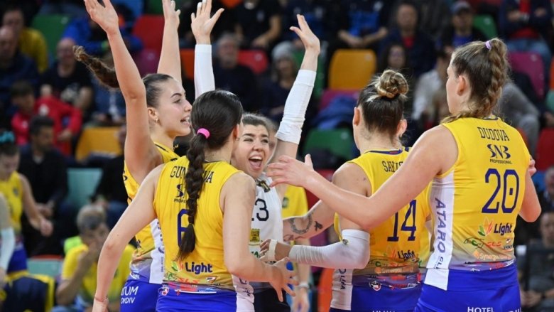 марица пловдив отново затрудни дкс варна класира полуфиналите женското волейболно първенство