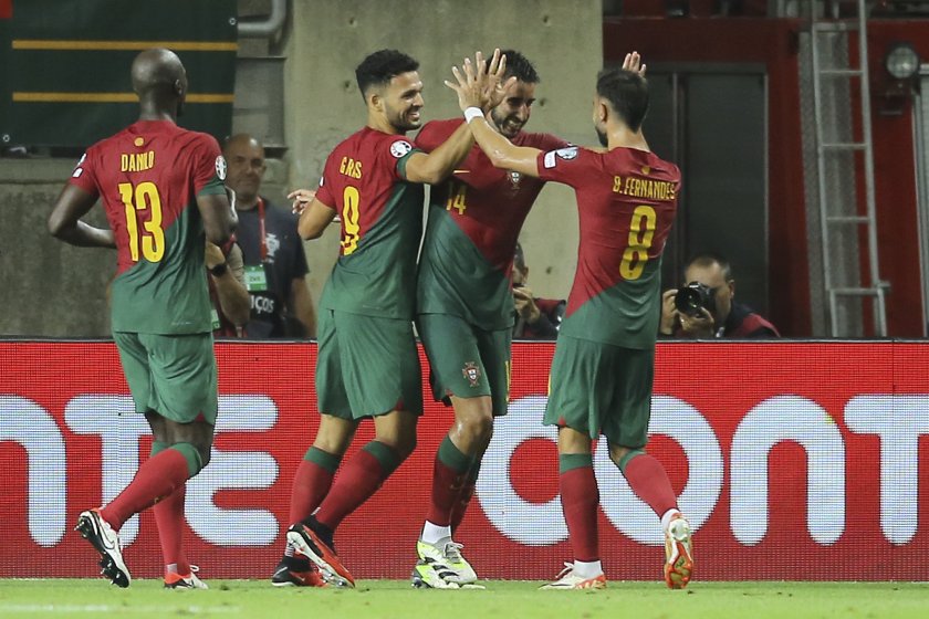 Португалия вкара пет гола на Швеция, Италия намери новия си №9