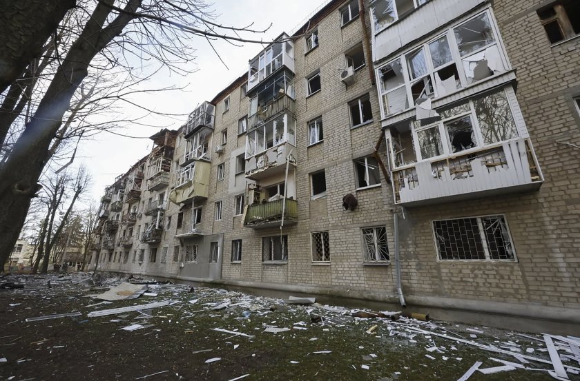 Най-малко трима са загинали след руски атаки в няколко украински