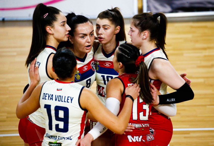 Волейболистките на Славия и Дея спорт (Бургас) излизат в решителен