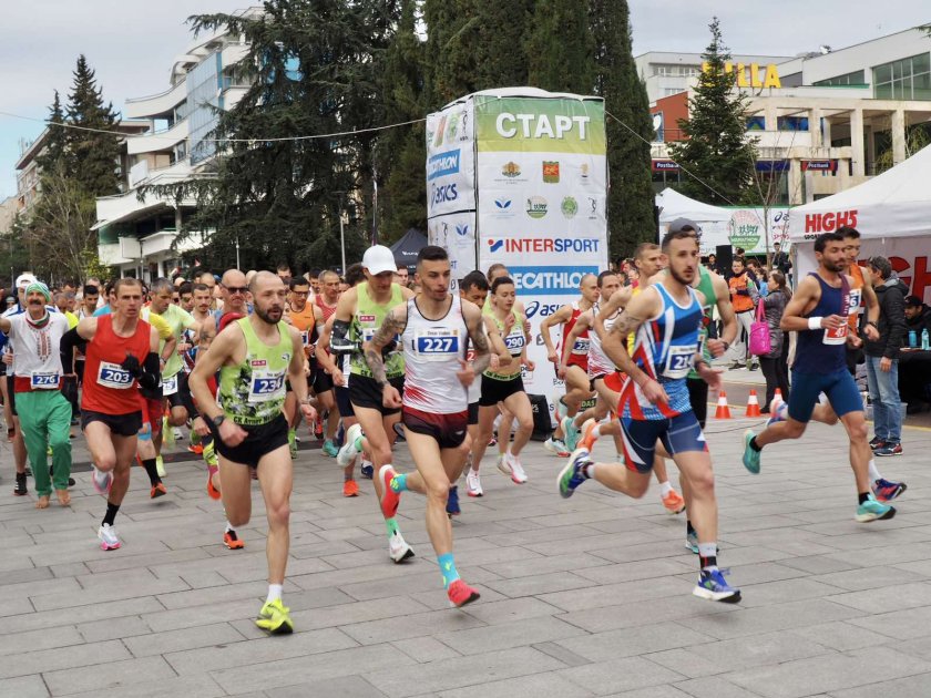 рекорден брой участници маратона стара загора неделя