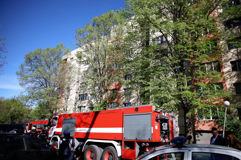 Пожар е избухнал в блок 317 в столичния квартал Люлин.