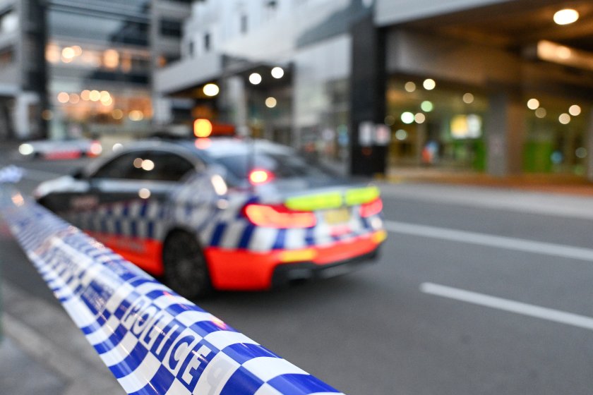 Снимка: Жертви и ранени при нападение с хладно оръжие в голям търговски център в Сидни