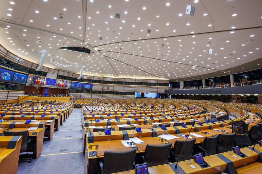 евробарометър половината българи биха гласували изборите европейски парламент