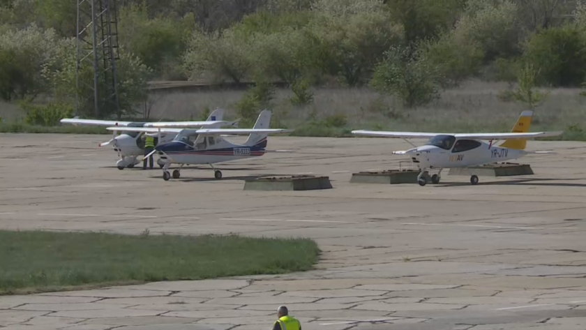 Членството в Шенген: Близо 40 самолета от Румъния кацнаха на летището в Балчик