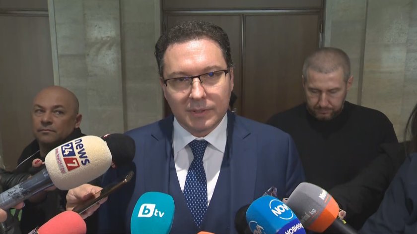 daniel mitov declined offer post caretaker foreign minister