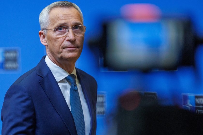 Генералният секретар на НАТО Йенс Столтенберт призова страните-членки да предоставят
