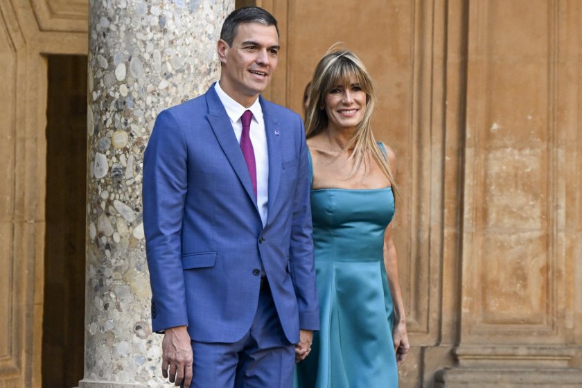 испанските власти разследват корупция съпругата премиера педро санчес