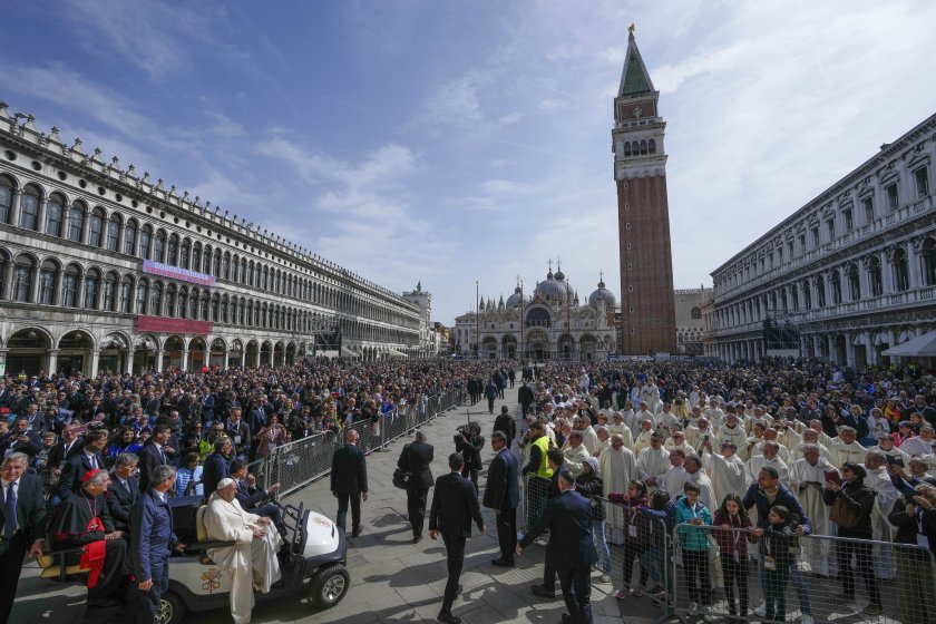 Папа Франциск избра Венеция за първото си пътуване за годината.