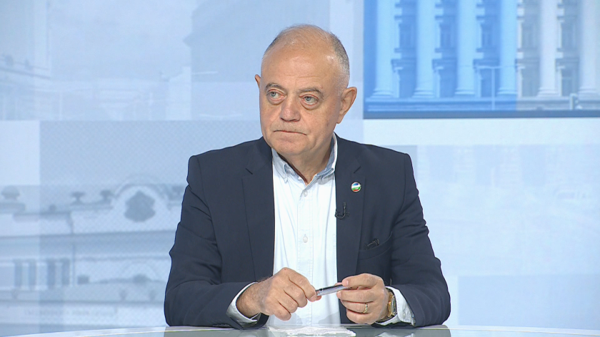 Атанас Атанасов: Няма да се борим за оцеляване на тези избори