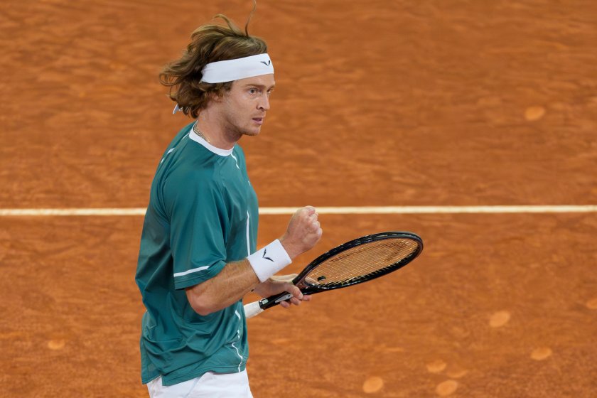 Андрей Рубльов спечели титлата от Мастърс 1000 турнира на червени