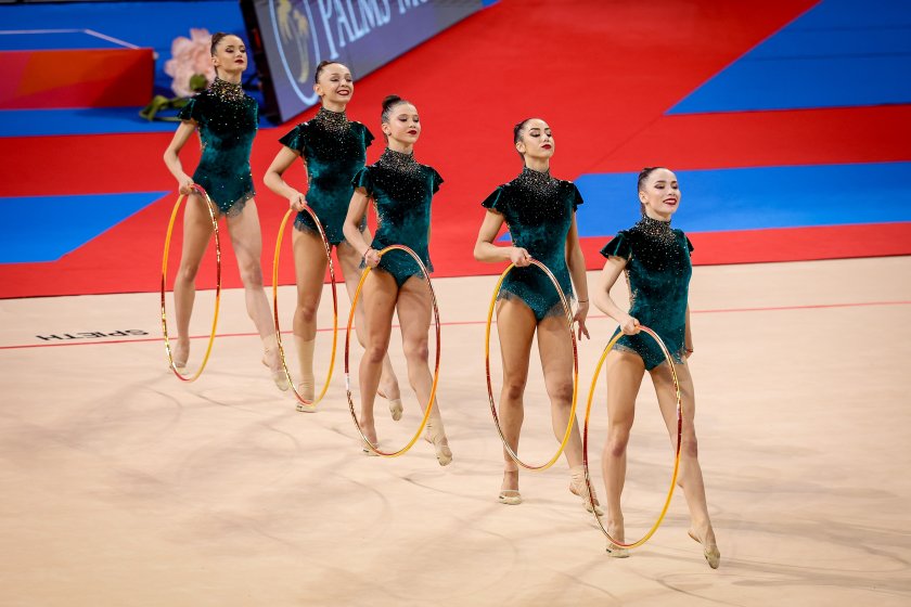 българският ансамбъл художествена гимнастика заслужи бронз финала пет обръча европейската купа баку