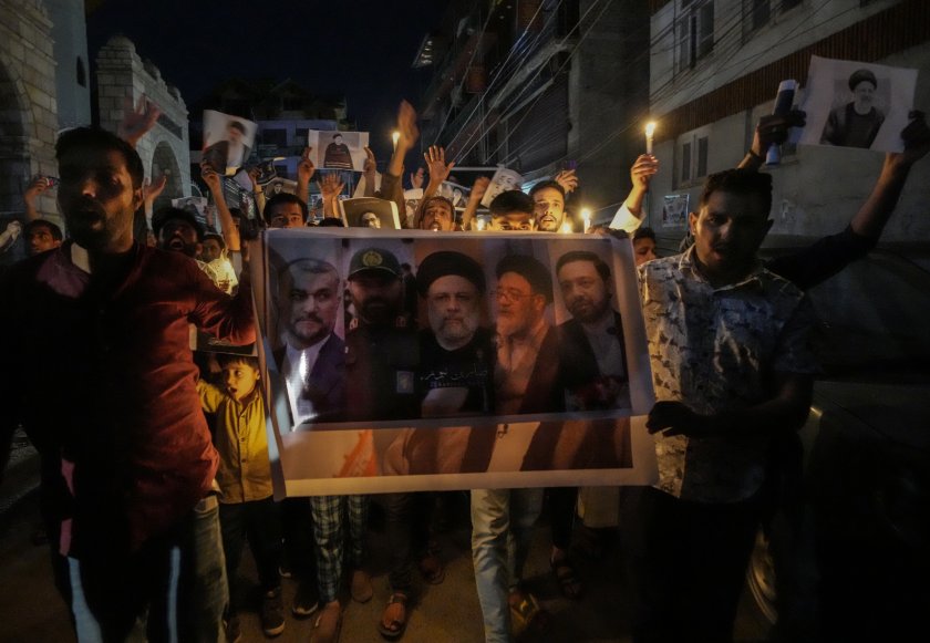 Издаването на заповедите за арест от съда в Хага несъмнено