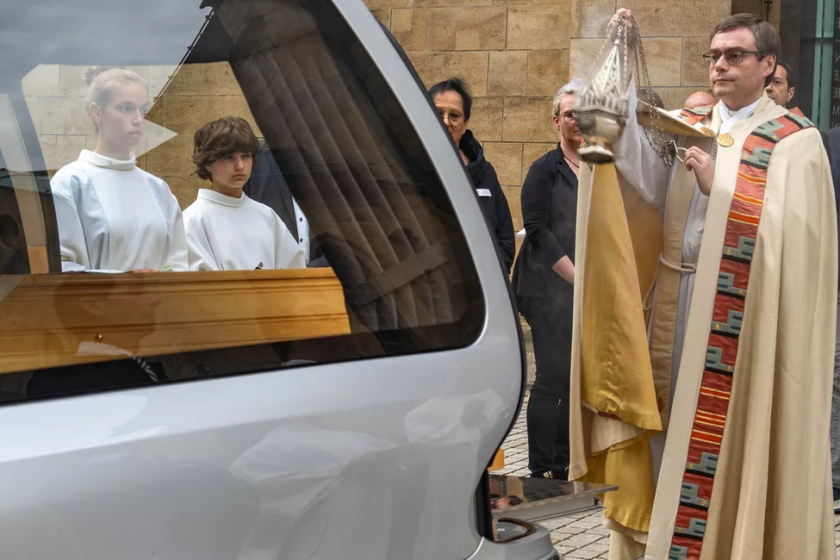 На добър път към дома, царю Фердинанд“ - така пресслужбата