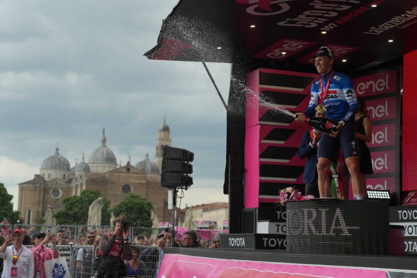 тим мерлие спечели етап колоездачната обиколка италия