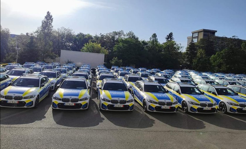 86 нови автомобили получиха пътните полицаи. До края на годината