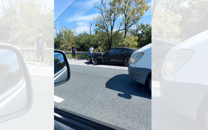 Верижна катастрофа е станала на автомагистрала Тракия в района на