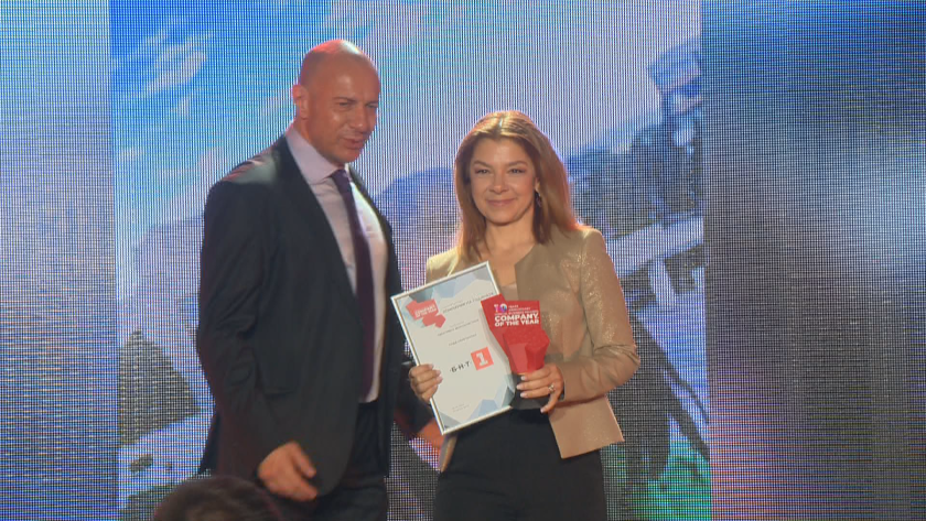 Журналистът от БНТ Надя Обретенова беше отличена на годишните награди "Компания на годината"