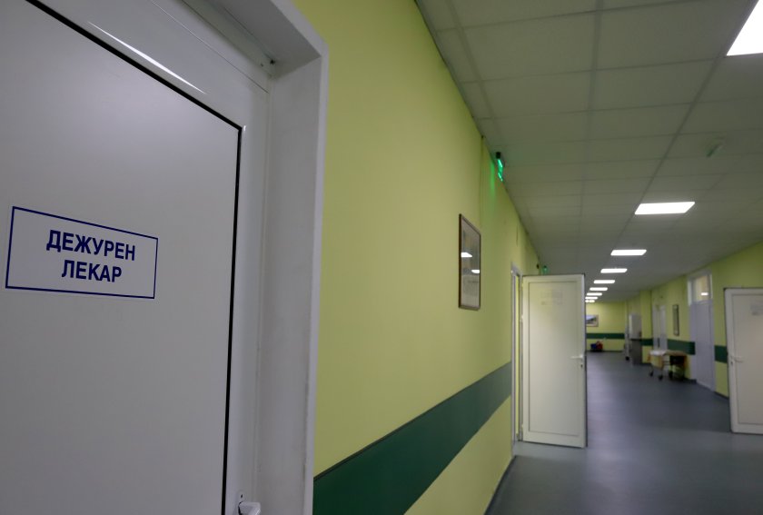 Здравноосигурените лица могат да сменят личния си лекар до края