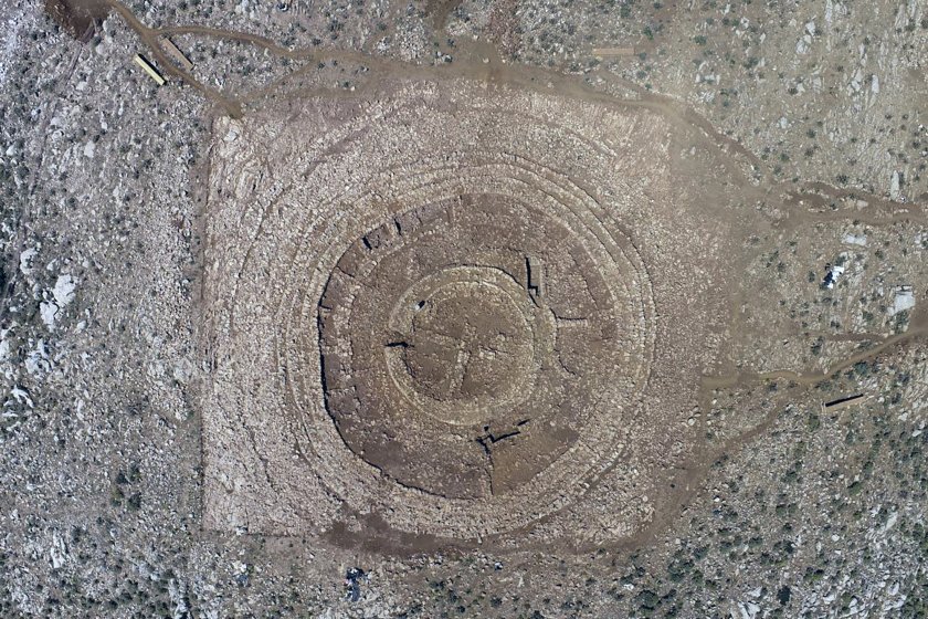мистичен кръг 4000 години остров крит заплашва провали мегапроект ново летище снимки