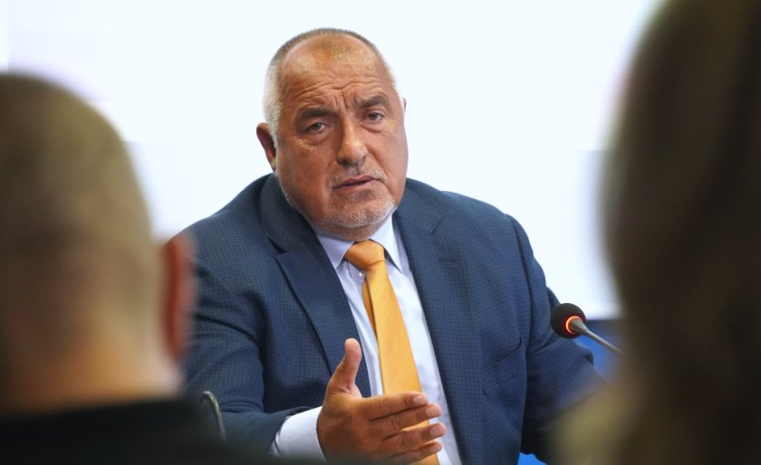 gerb leader boyko borissov says not run proposes expert cabinet invites leaders all parties parliament talks