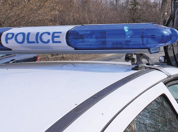 Една жена загина, а двама души са ранени при тежка