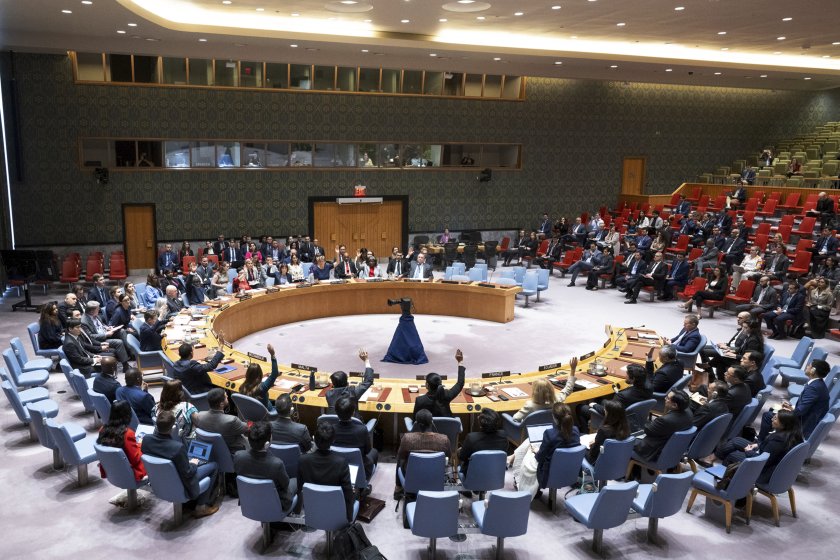 СС на ООН прие резолюция за прекратяване на огъня в Ивицата Газа