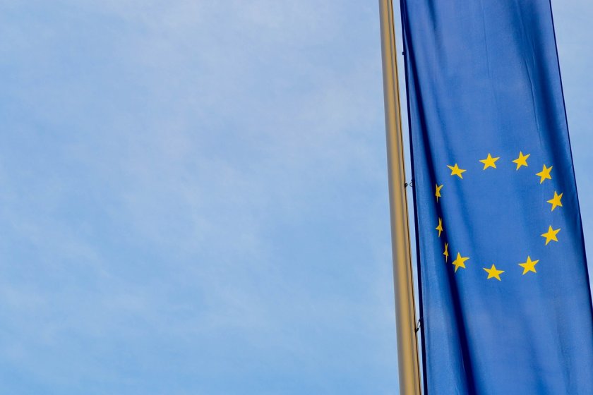 Украйна и Молдова да започнат преговори за членство в ЕС, предложи ЕК