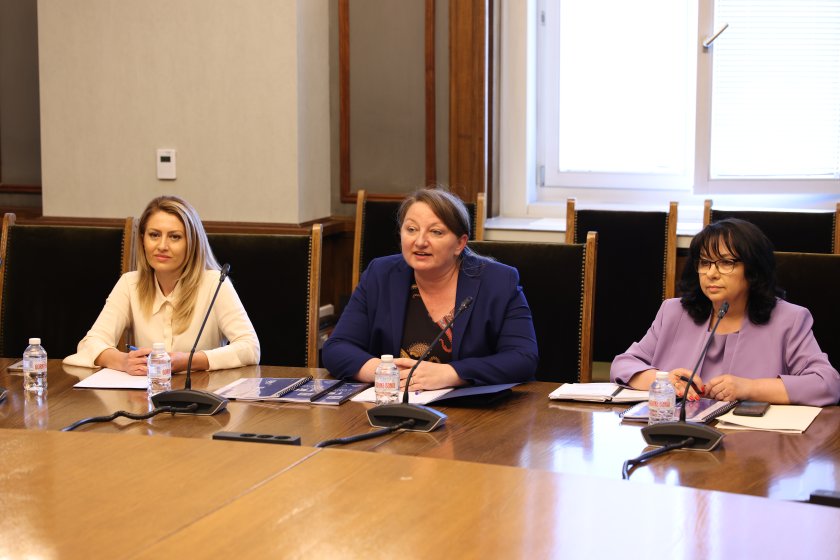 БСП няма да откликне на с първия мандат. Това научи