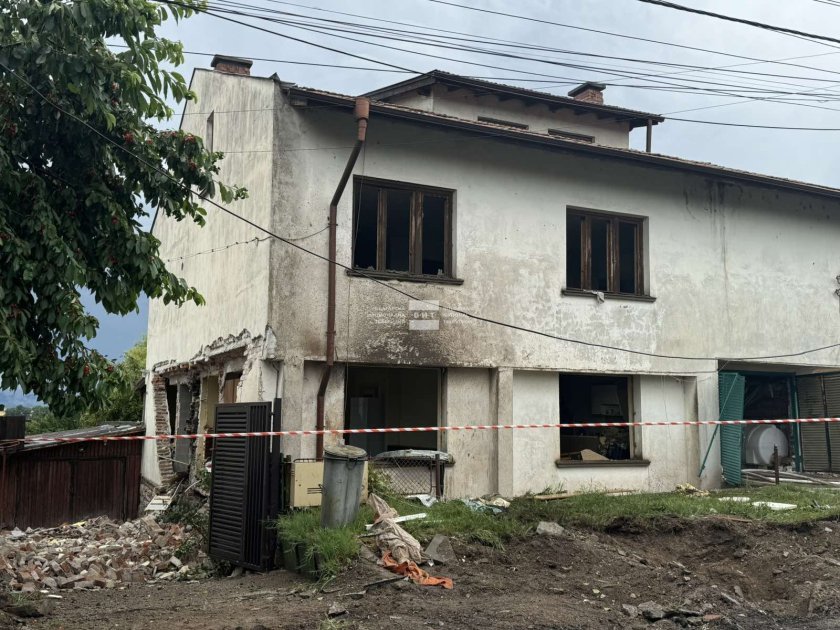Взрив в къща в Костинброд е станал тази сутрин, пострадала
