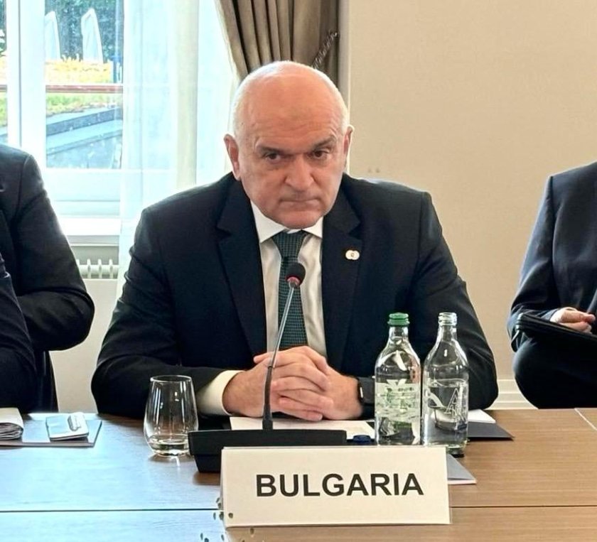 Служебният премиер Димитър Главчев участва в първата среща на върха