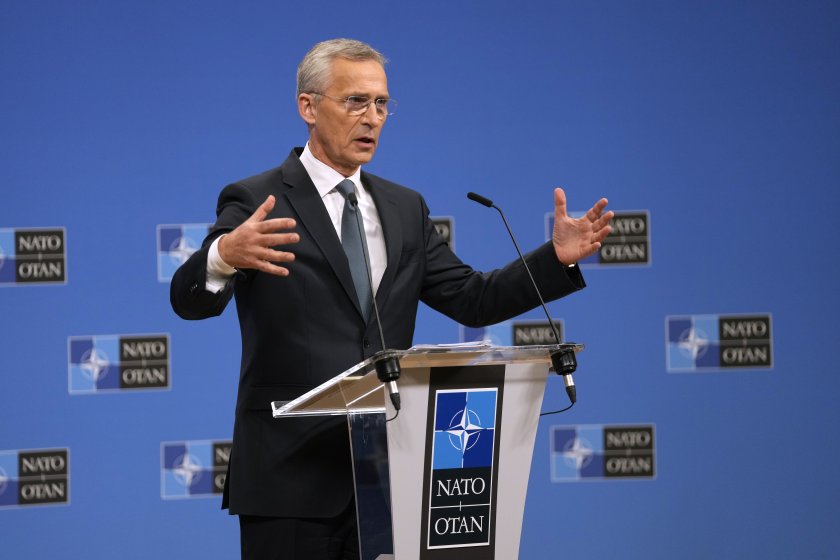 Държавите-членки на НАТО водят дискусии за разполагане на повече ядрени
