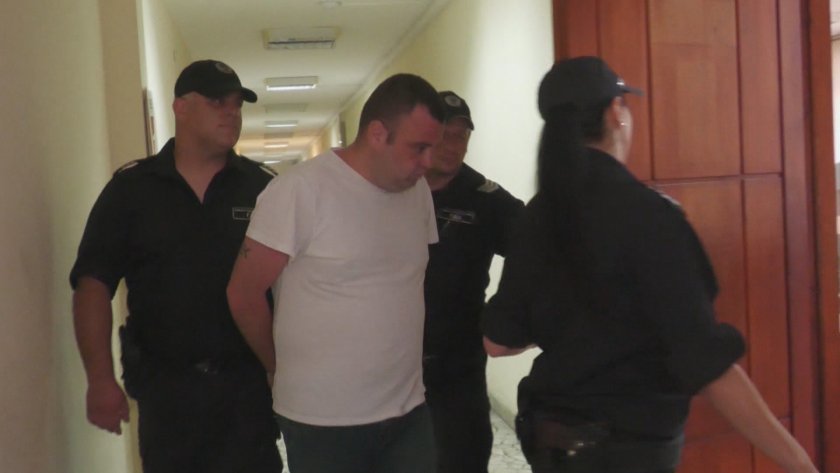 Заради дървеници в ареста: Обвинен за наркотрафик поиска да бъде освободен
