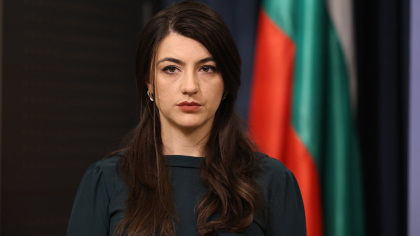 антикорупционната комисия използва герб дпс политическа бухалка каза лена бориславова