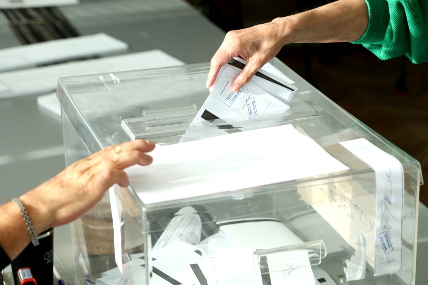 Над 4600 са изчезналите гласове на изборите