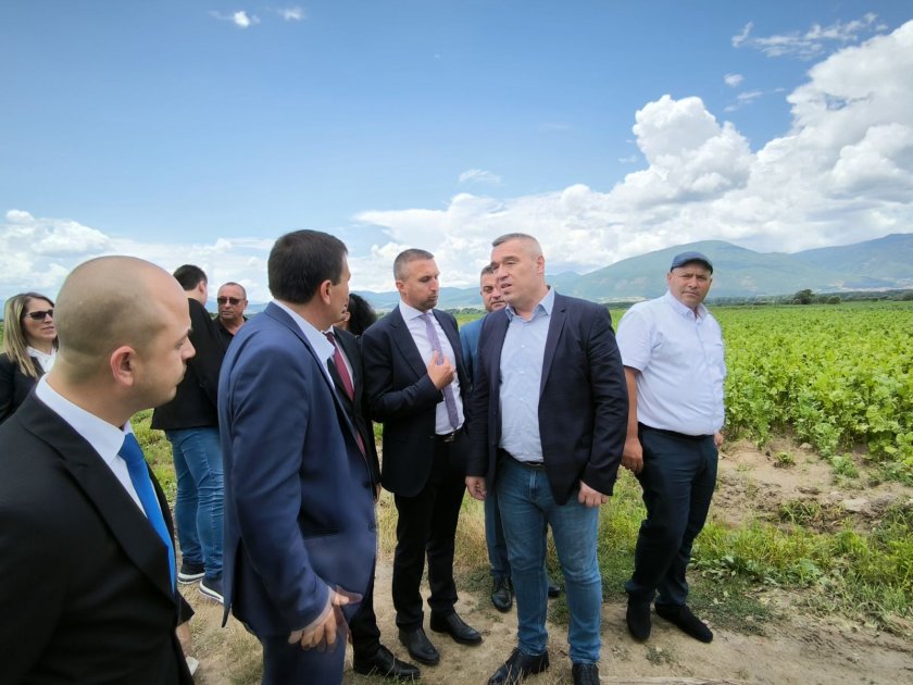 Пострадалите от градушките в община Гърмен ще бъдат подпомогнати в най-кратък срок