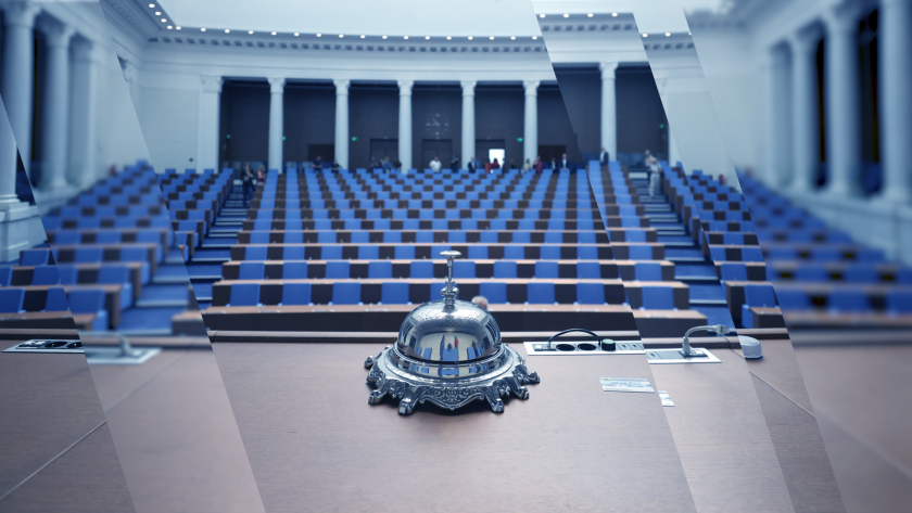 Реално от падането на кабинета Борисов 3 страната ни е