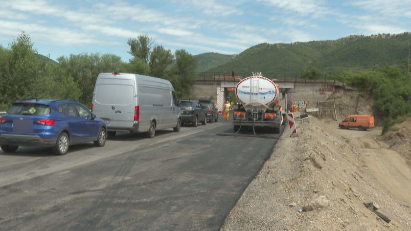 До неделя трябва да бъде завършено разширението на магистрала Струма