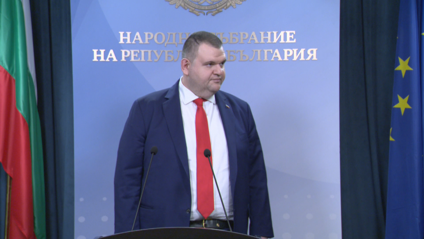 ДПС ще изпрати писма до останалите политически партии от 50-ото