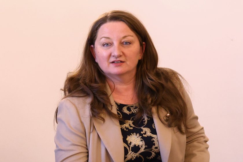 При сегашното състояние на политическите групи по-честно е да има