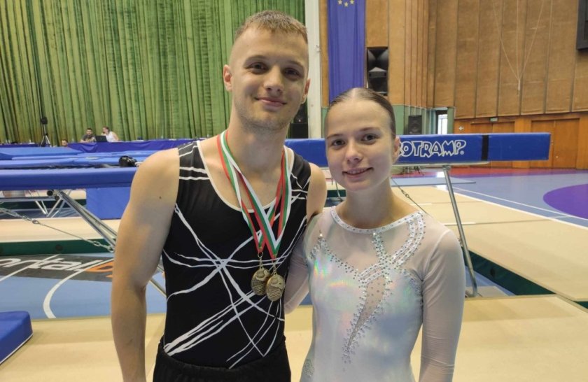 Катерина Кулешова с първа титла от Държавното първенство по скокове на батут