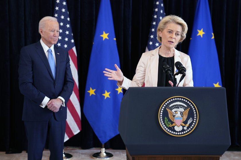 "ЕС и САЩ са изправени пред общи предизвикателства": Урсула фон дер Лайен разговаря с Джо Байдън