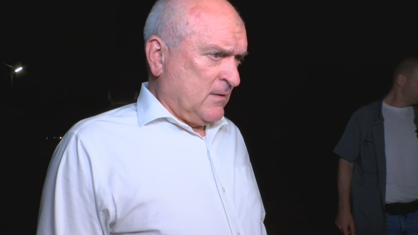 Премиерът в опожареното село Воден: Ако има пропуски, ще бъдат взети мерки